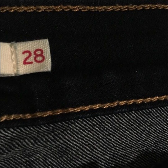 Levi’s straight legs - Picture 2 of 4